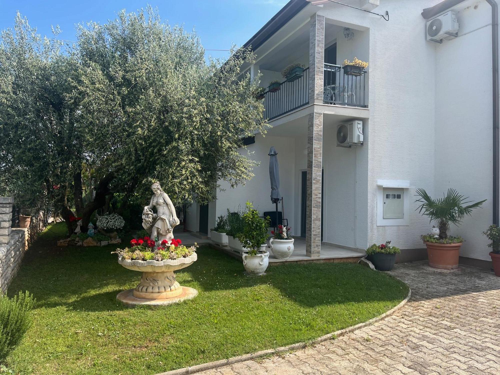 Guest House Sosi Umag Luaran gambar